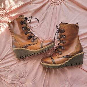 Pikolinos brown leather high laced wedge booties